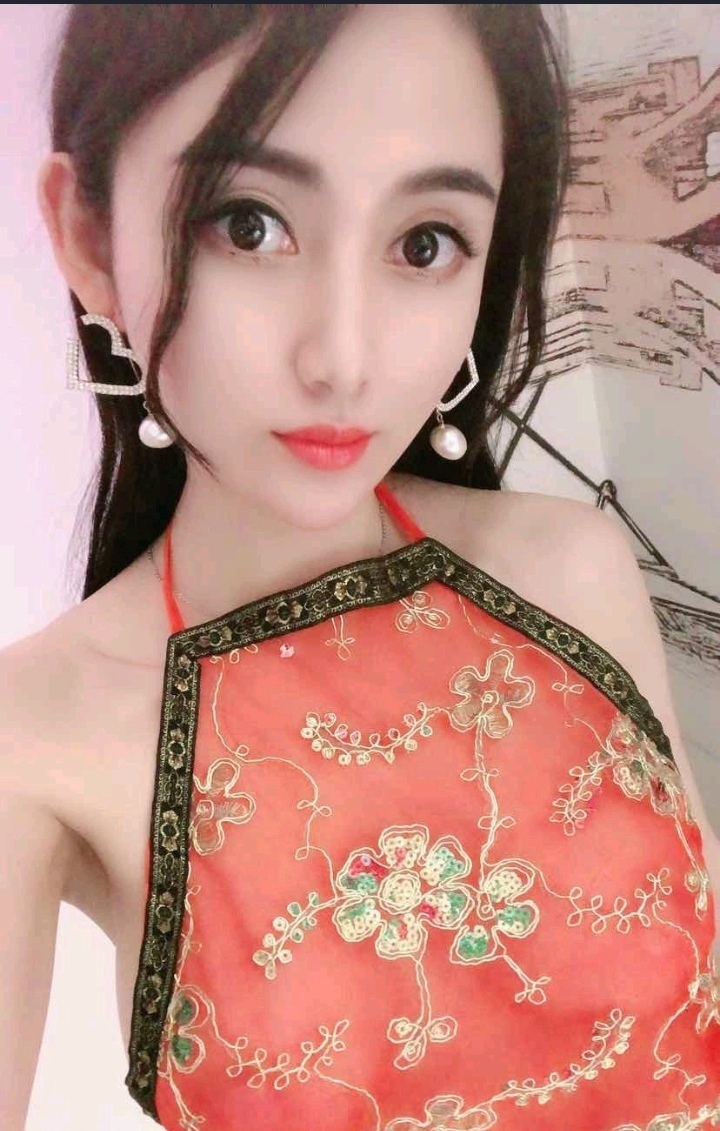 高颜值全职楼凤小妹